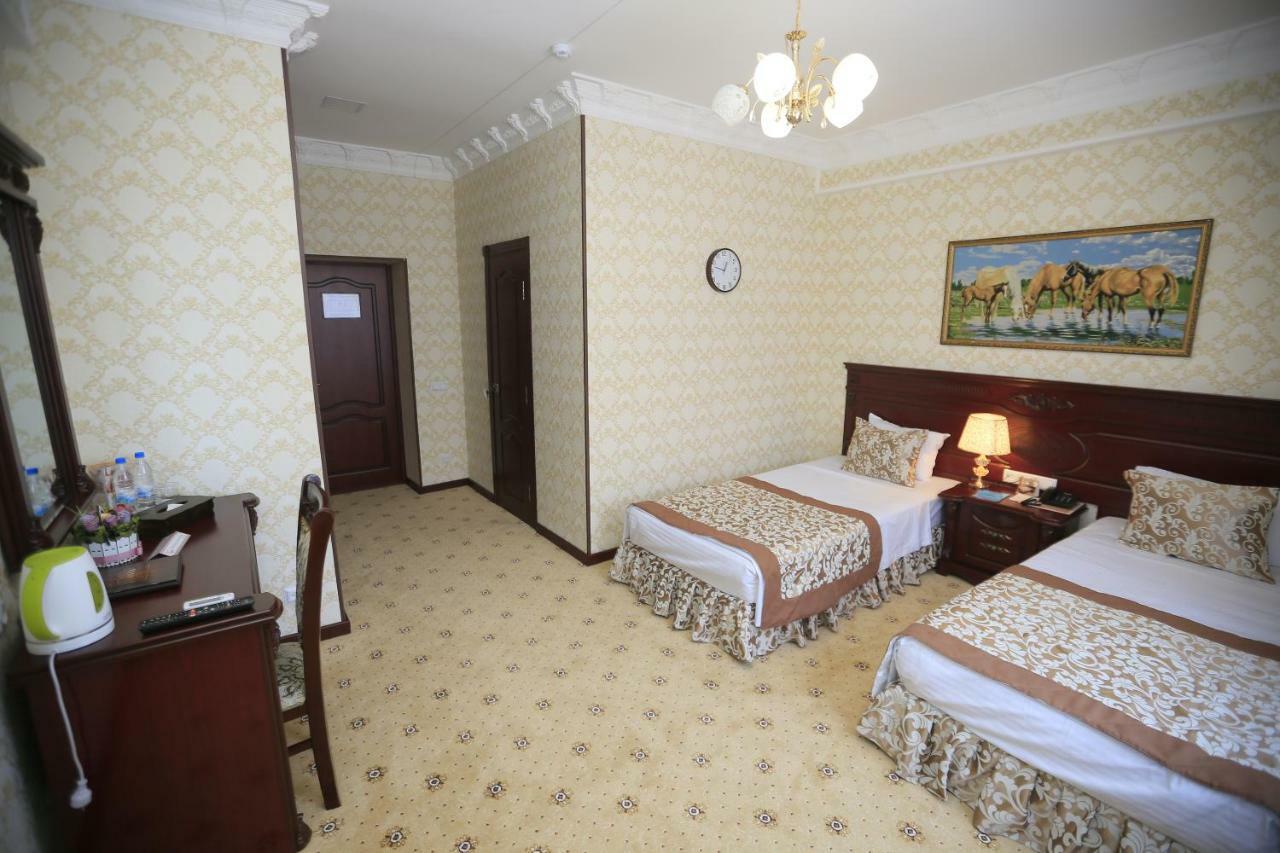 Asia Hotel Fergana Exteriér fotografie