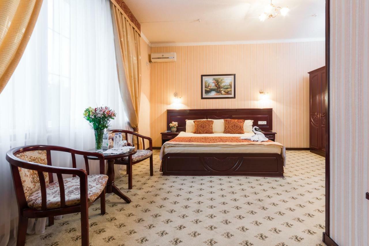 Asia Hotel Fergana Exteriér fotografie